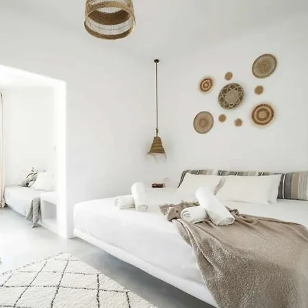 Premium 3 Bd Mykonos W Private Pool Retreat